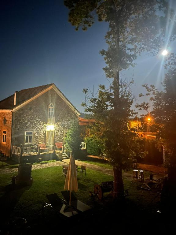 Albergue e AL O Brasão Valença - 17