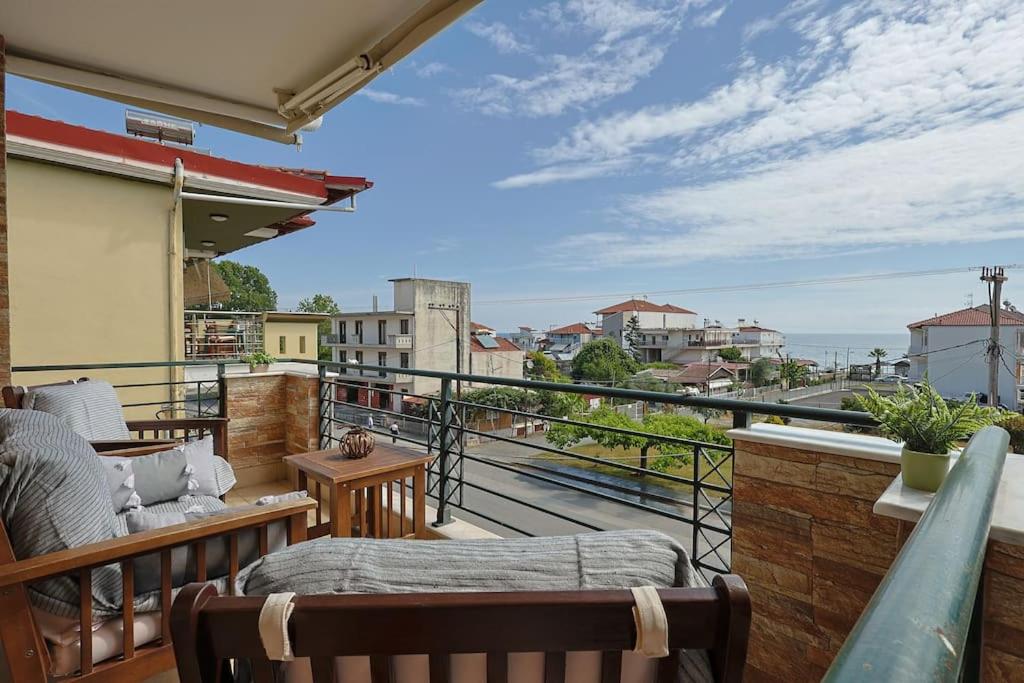 Balkón nebo terasa v ubytování Zeusplace Leptokarya Seaside Apartment