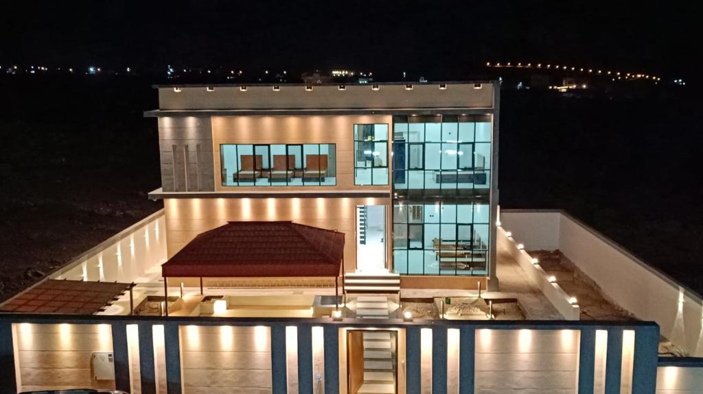 Fotografie z fotogalerie ubytování رونق الجبل v destinaci Qurayyah