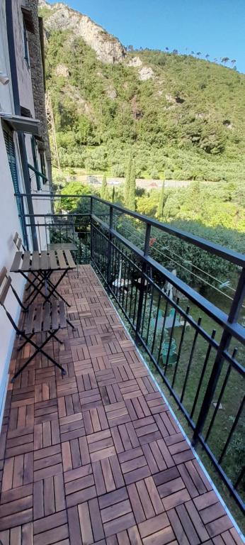 Výhľad na hory alebo výhľad na hory priamo z apartmánu