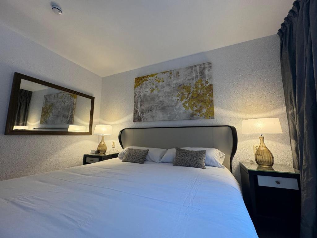 Postel nebo postele na pokoji v ubytování Hotel Valls Valira