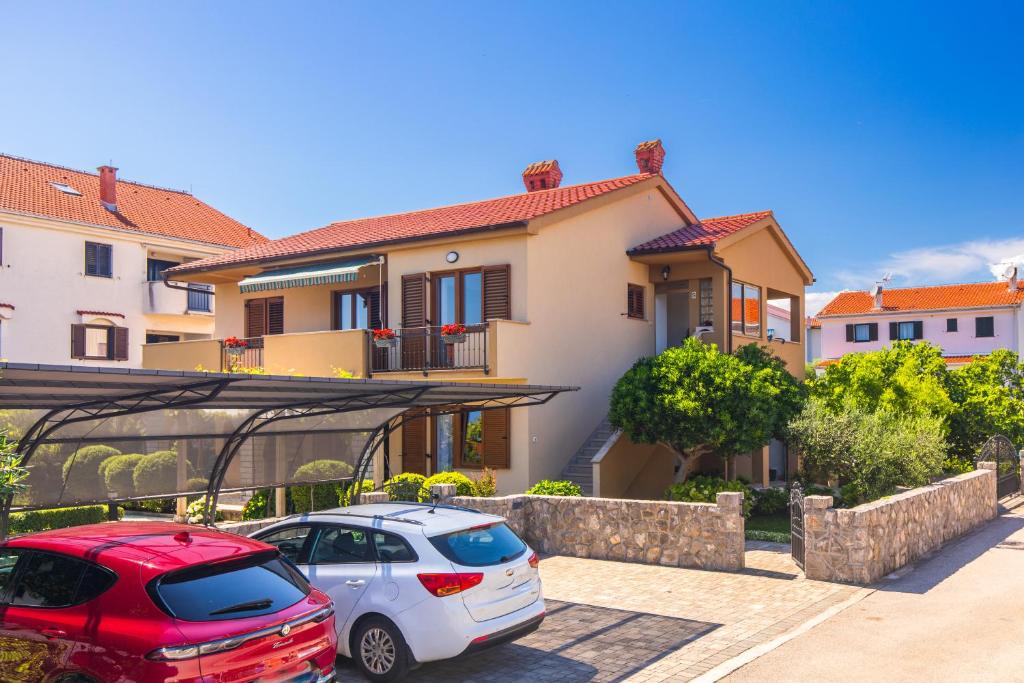 Budova, v ktorej sa apartmán nachádza