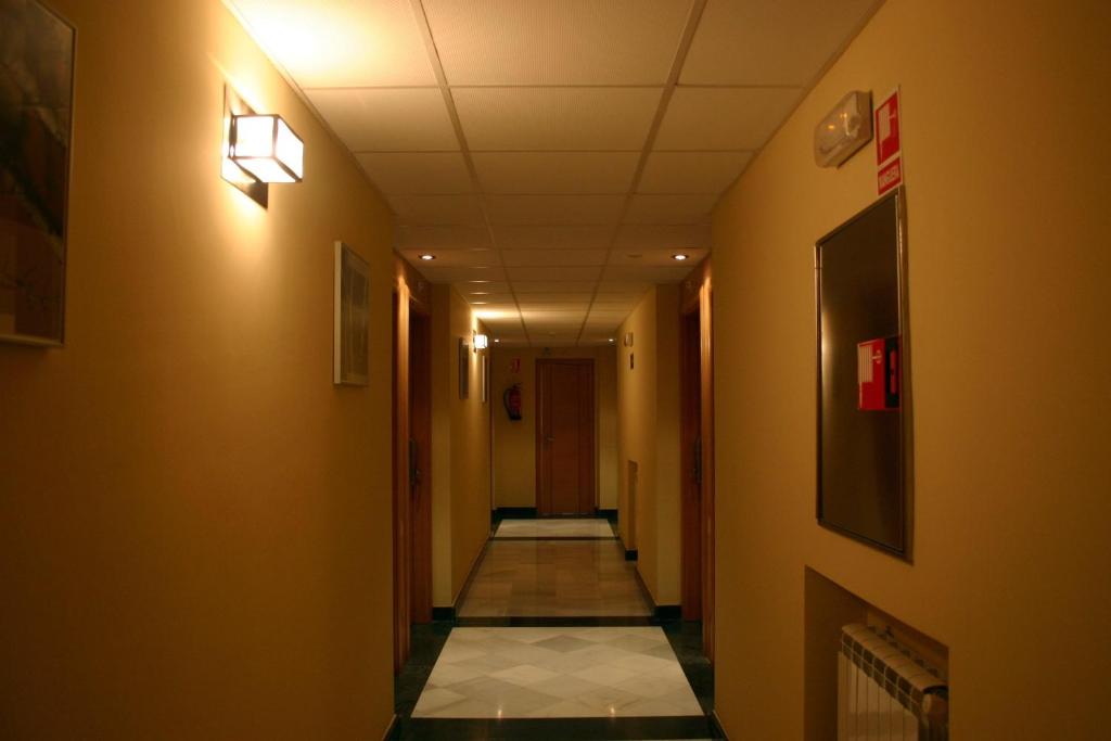 4C Bravo Murillo - Resim 19