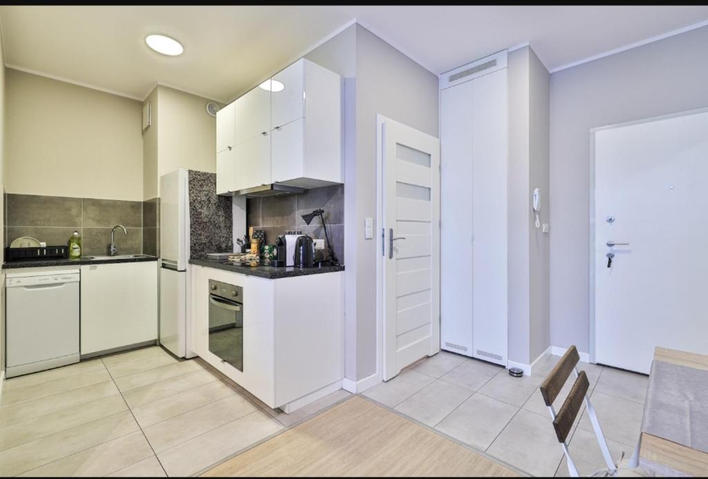 Airport Apartament Bokserska - 1