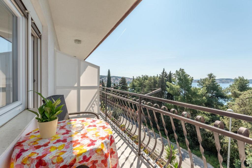 Apartments Mirjana