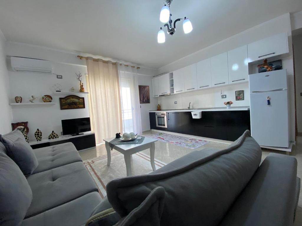 Liam Apartments