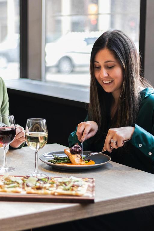 Delta Hotels by Marriott Calgary Downtown - Resim 8