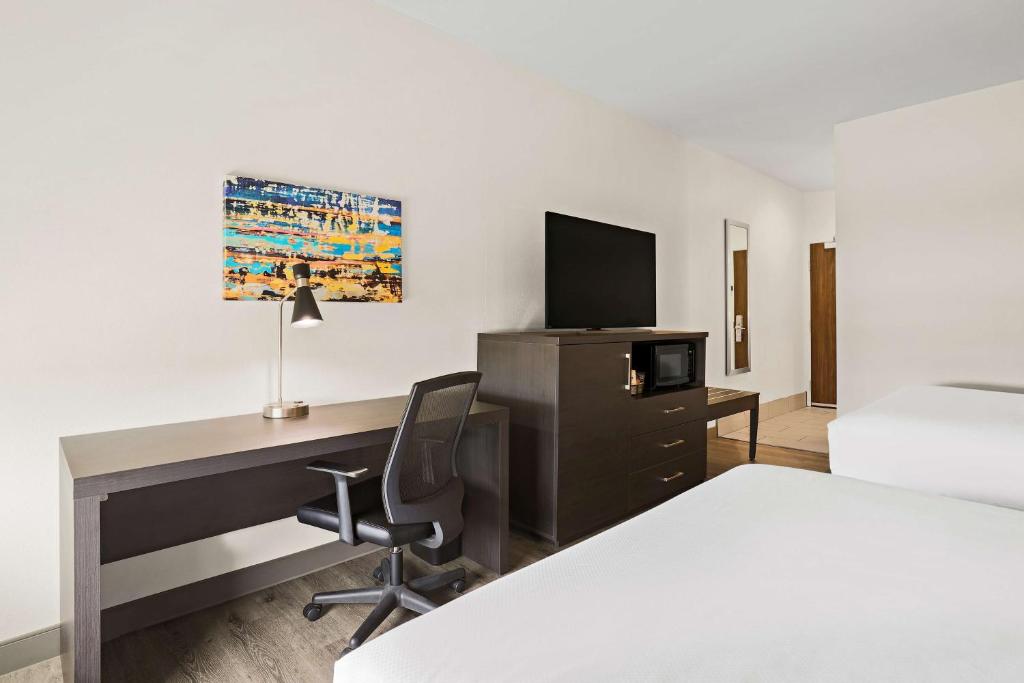 Best Western Iowa - Lake Charles East - Habitación Con Cama Grande - No Fumadores