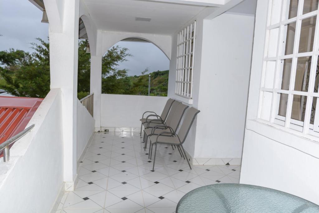 Balkón nebo terasa v ubytování Casa/cabaña de montaña con ambiente fresco