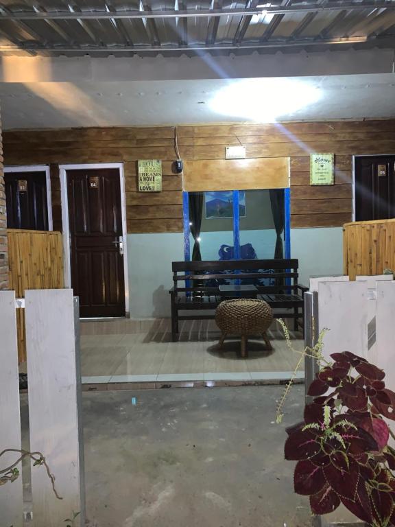 Anjani Larva Cottage - Homestay and Eatery - Housity