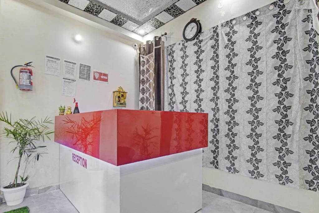 Een badkamer bij OYO Flagship 87416 Hotel Moonstar