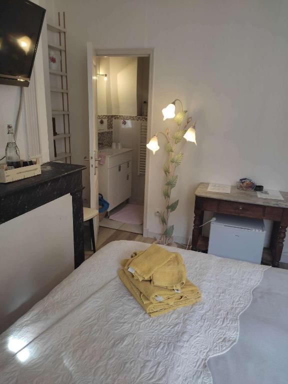 B&B Le Miroir aux Fées Bordeaux - 2