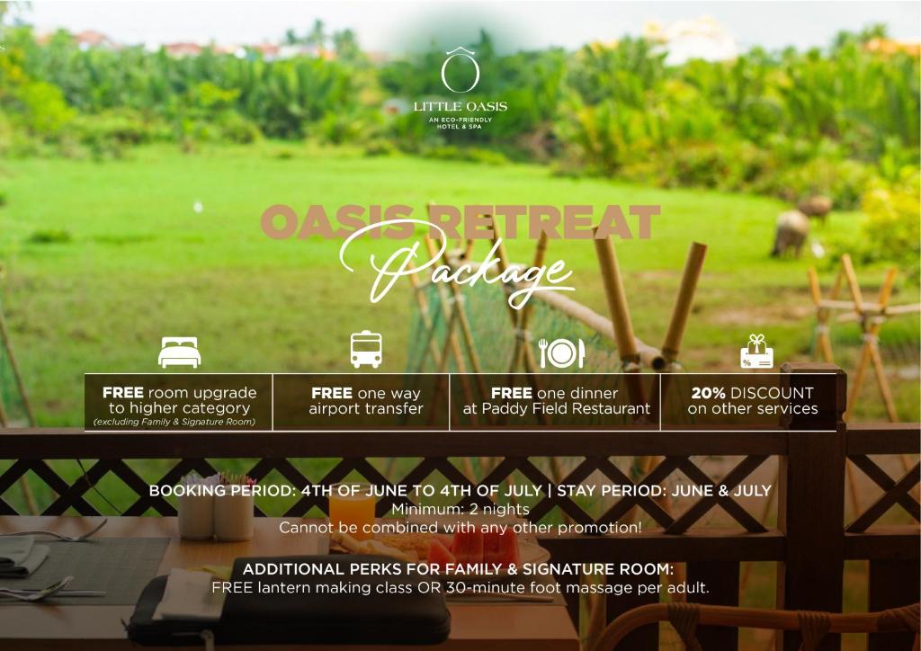 eine Website für einen Gartenkatalog mit Blick auf ein Feld in der Unterkunft Little Oasis - An Eco Friendly Hotel & Spa in Hoi An
