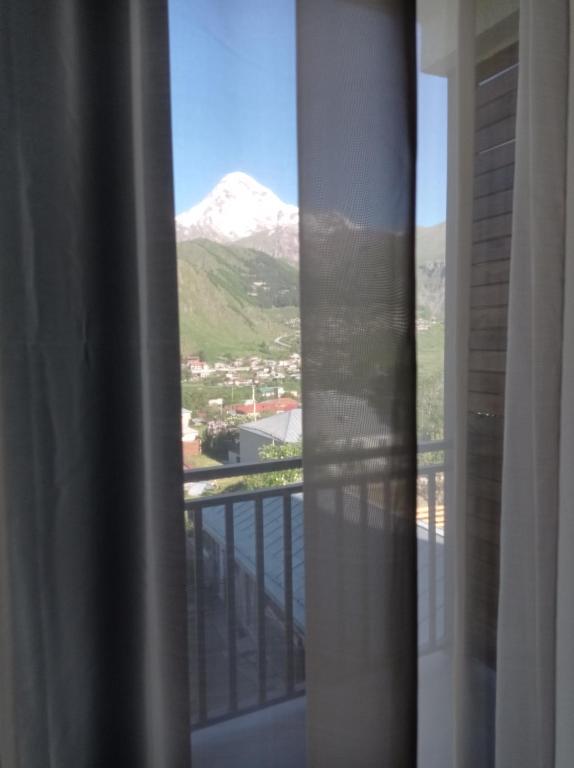 Kazbegi 4U - Chambre Double Avec Vue En Montagne