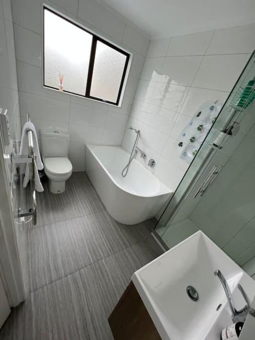 Ellerslie central - Resim 15