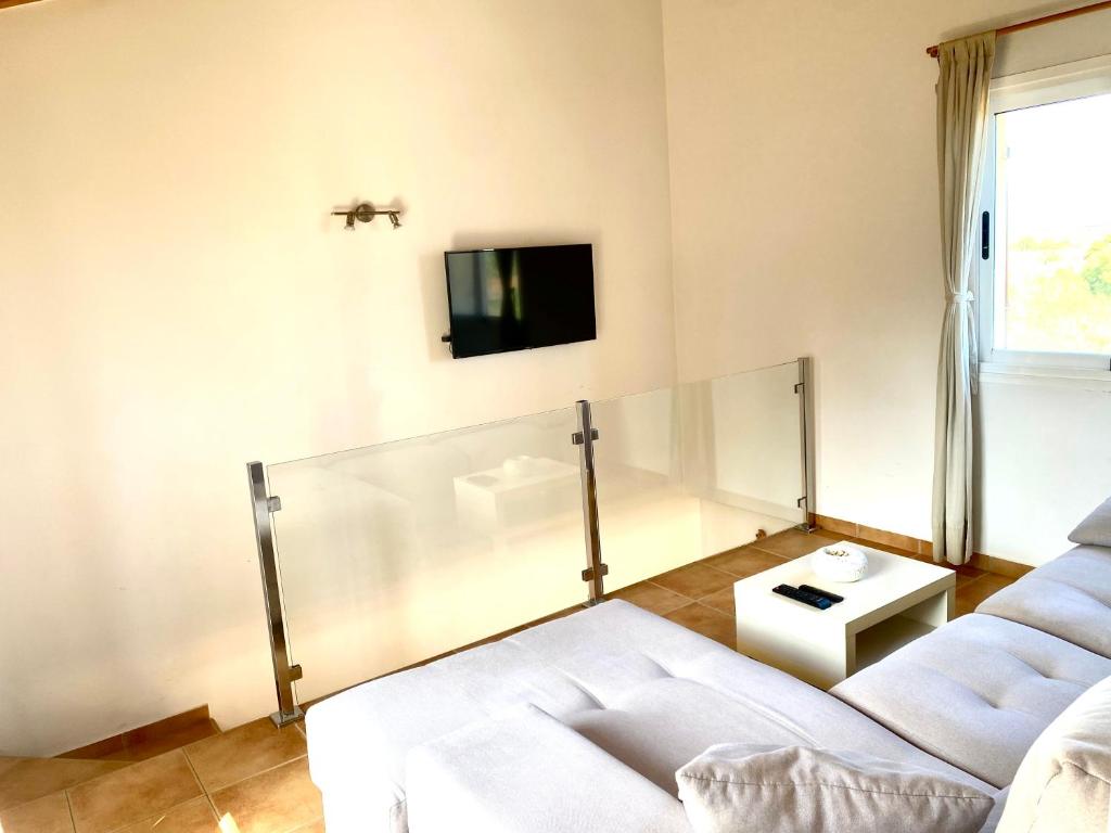 Postel nebo postele na pokoji v ubytování Can Susacasa Finca en Mallorca con piscina privada