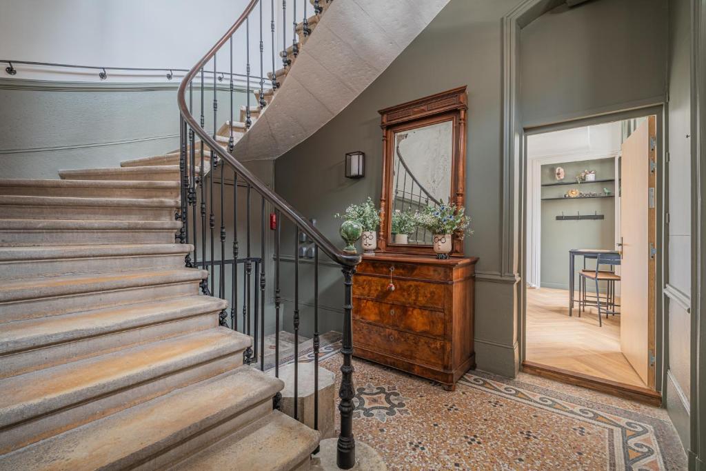 Fotografie z fotogalerie ubytování Le Félix Appart'Hotel, centre ville Romans-sur-Isère v destinaci Romans-sur-Isère