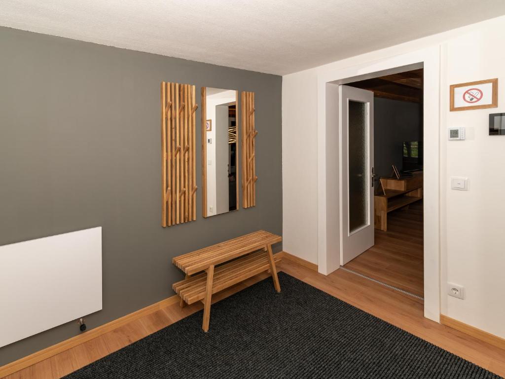 Fotografie z fotogalerie ubytování Crimson Cottage Apartments v destinaci Dornbirn