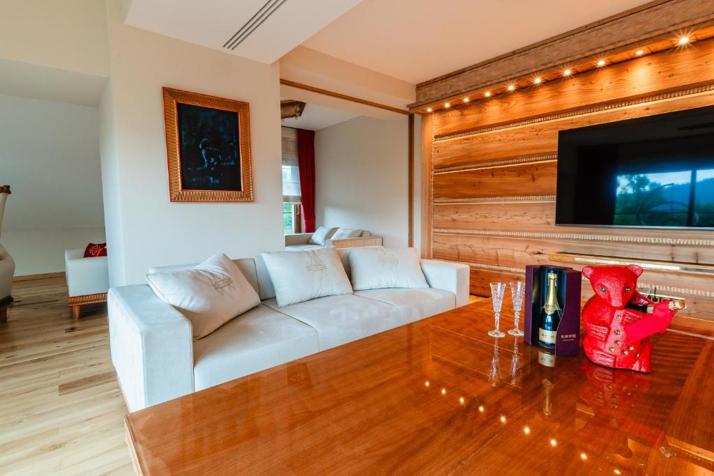 Mountain Diamond Resort - Resim 38