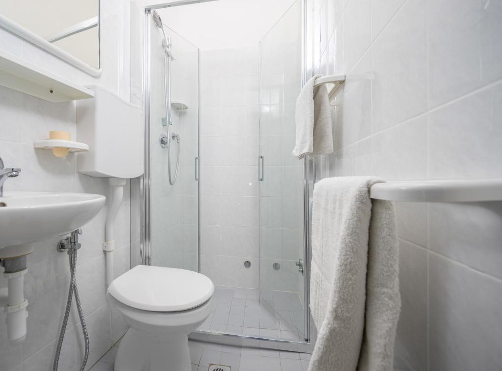 Koupelna v ubytování Hotel Gaia