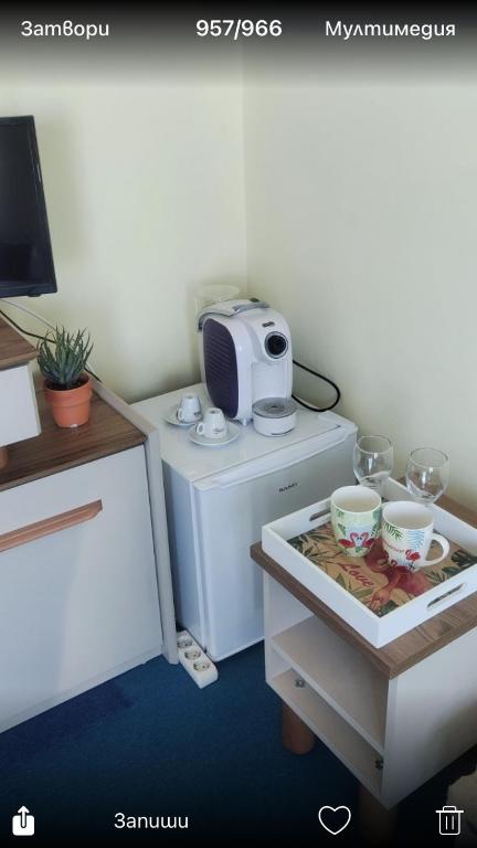Kuchyň nebo kuchyňský kout v ubytování Family hotel Neptun - Lozenets