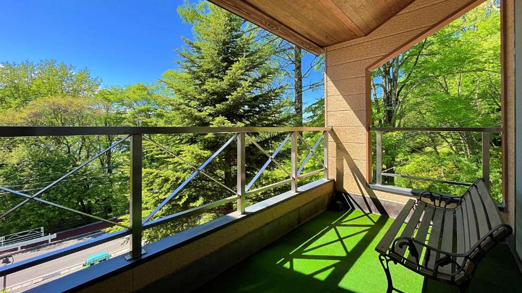 Balkón nebo terasa v ubytování ペンション湖風 KOFU a lodging accommodation