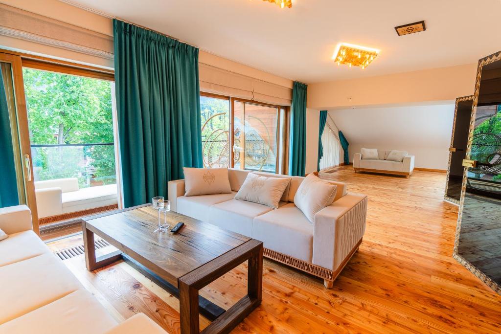 Mountain Diamond Resort - Resim 10