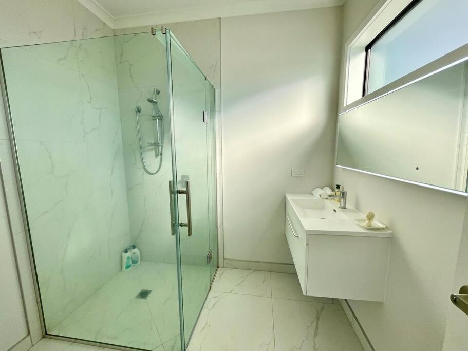 Morden spacious new house - Resim 14