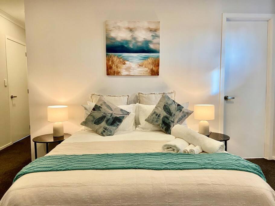 Morden spacious new house - Resim 32