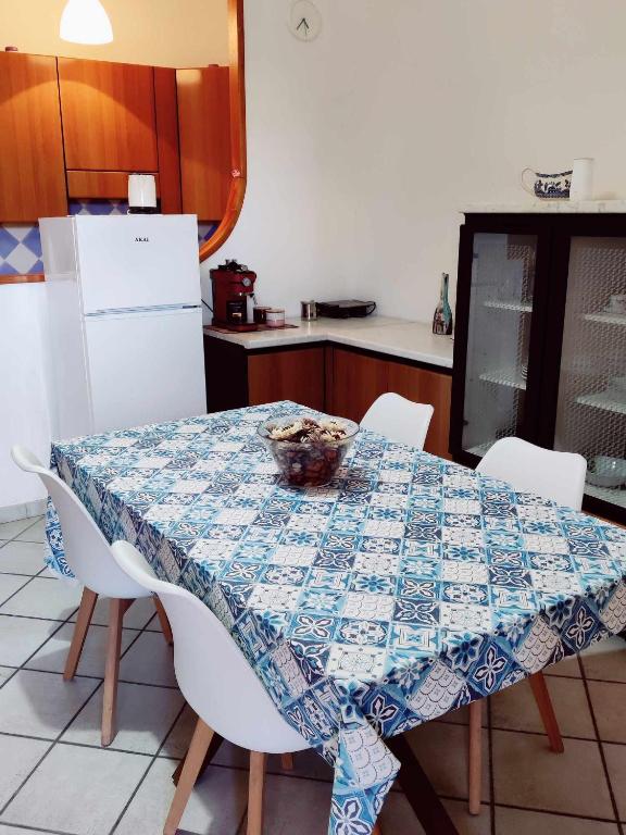 Kuchyň nebo kuchyňský kout v ubytování Appartamento La Cava