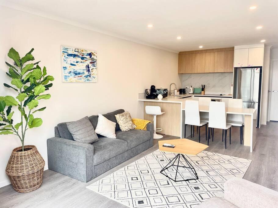 Nice New 3 bedroom Townhouse U4 - Resim 1