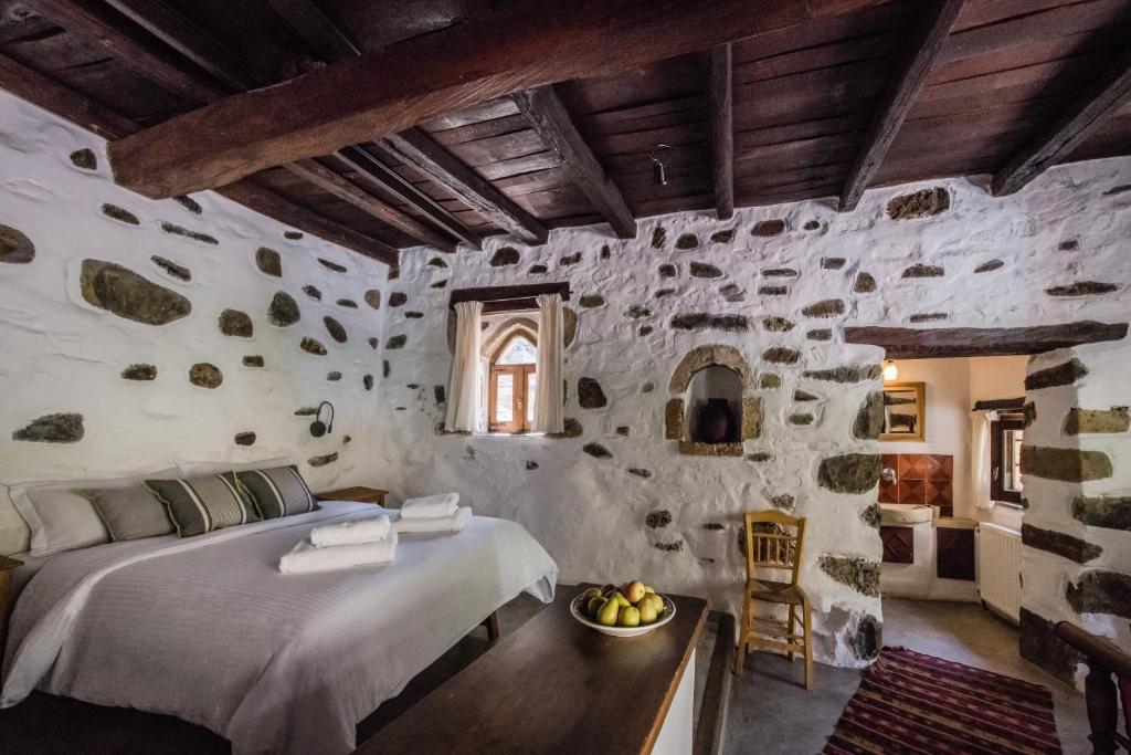 Postel nebo postele na pokoji v ubytování Μilia Mountain retreat