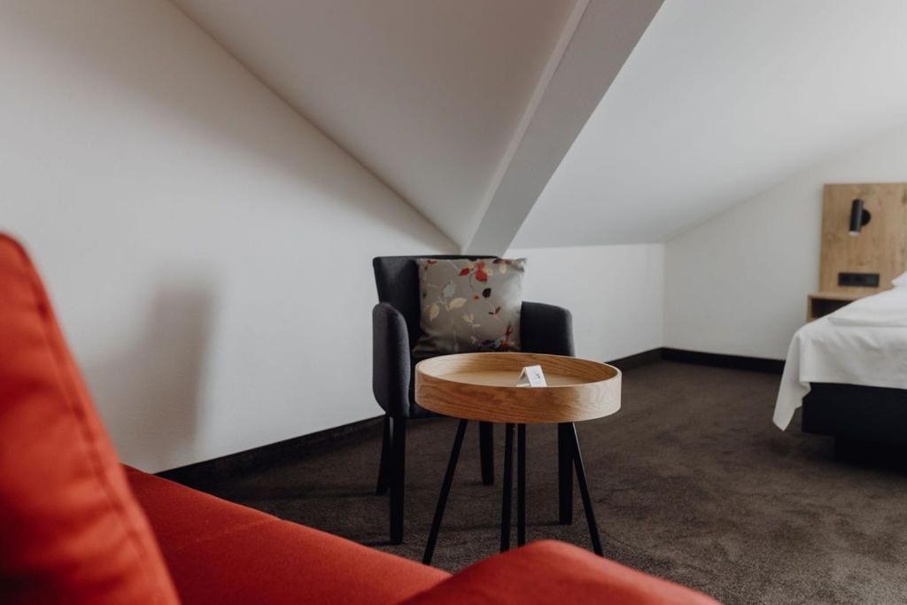 Postel nebo postele na pokoji v ubytování Hotel Dreieich