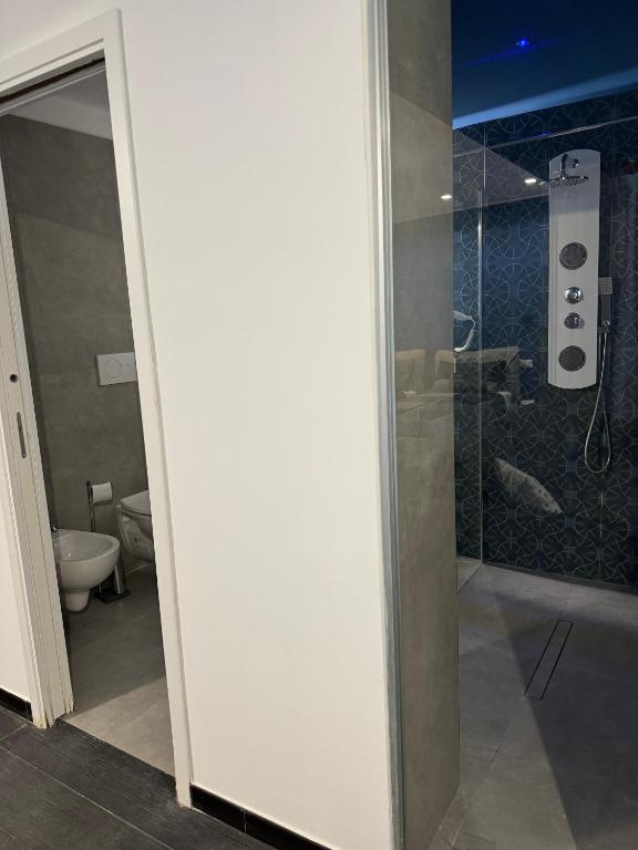 Black Room & Breakfast - 3