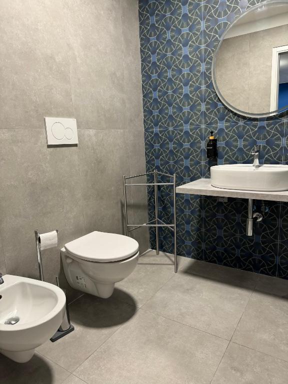 Black Room & Breakfast - 6