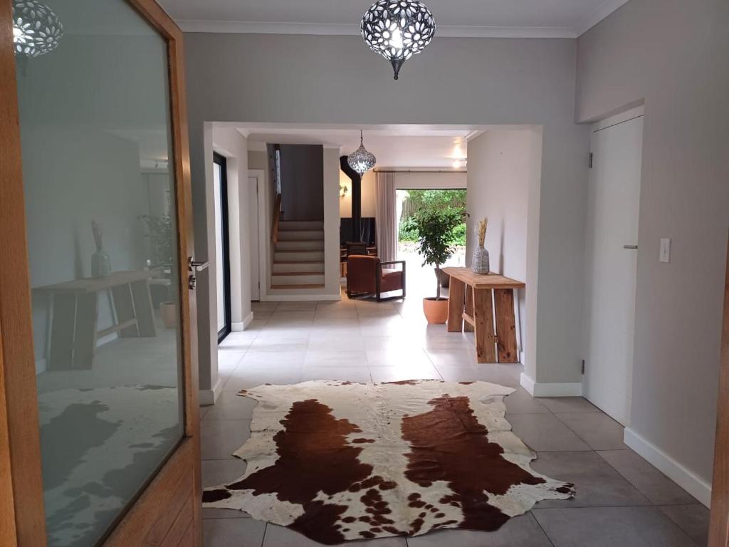 Houtunqua House Luxury 4 bed villa on Leisure Isle, Knysna Updated