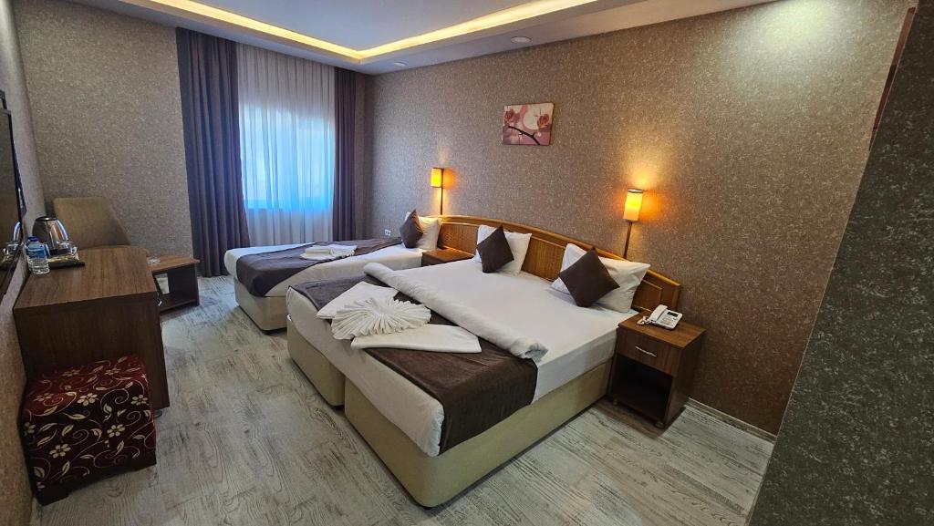 POINTBREAK OTEL - 带花园景观的三个房间