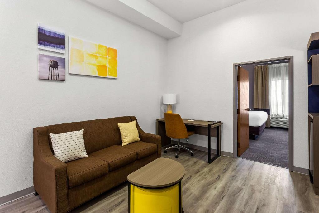 Comfort Inn & Suites Kenosha-Pleasant Prairie photo