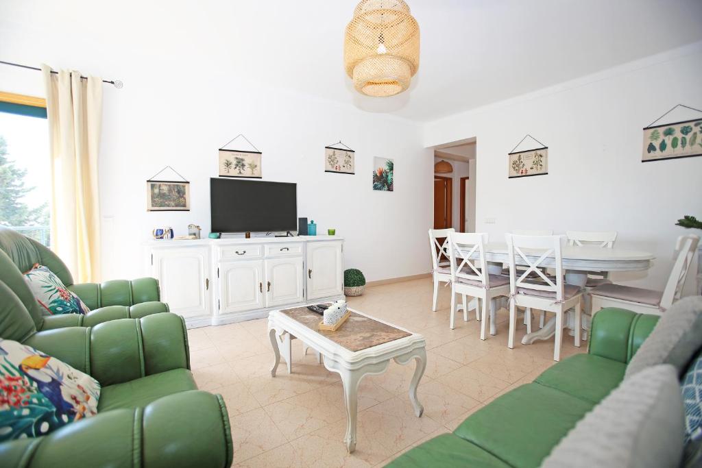 B105 - Zephyr Flat in Meia-Praia - 9