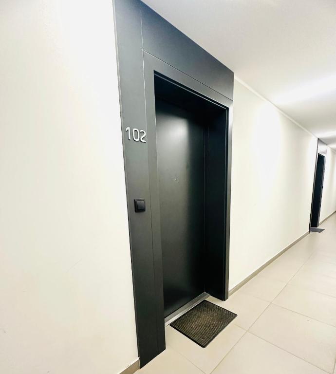 Małe Garbary 8 Apartment - 12