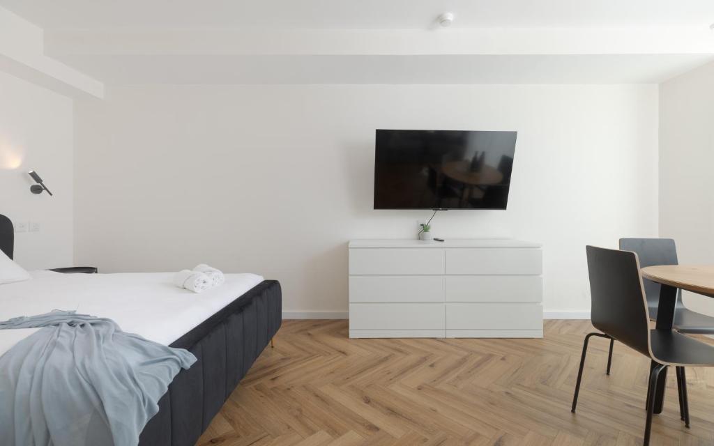 Letto o letti in una camera di סוויטות עם נוף צמודות לים במתחם SeaSide היוקרתי עם בריכה - By SEAELO EILAT