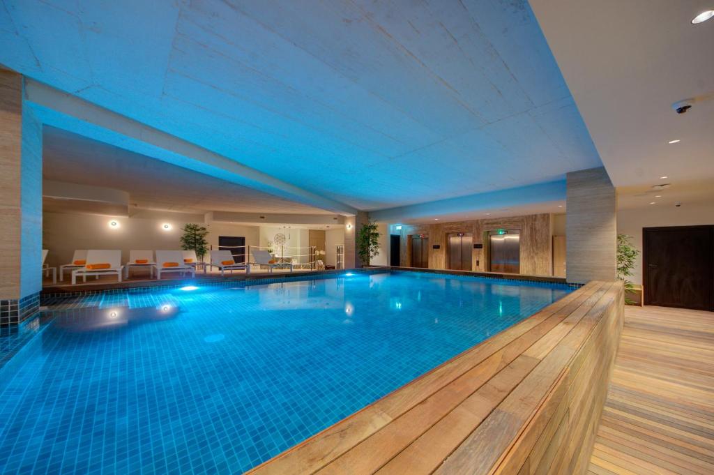 Bazén v ubytování Noru Hotel Malta - Adults Only Hotel nebo v jeho okolí
