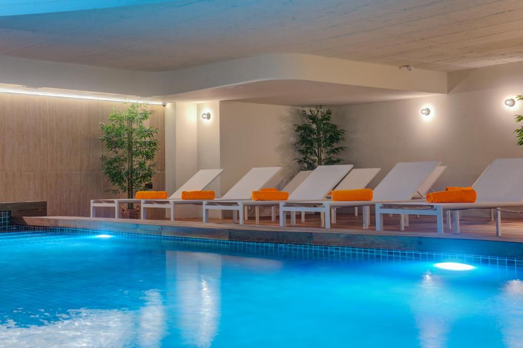 Bazén v ubytování Noru Hotel Malta - Adults Only Hotel nebo v jeho okolí