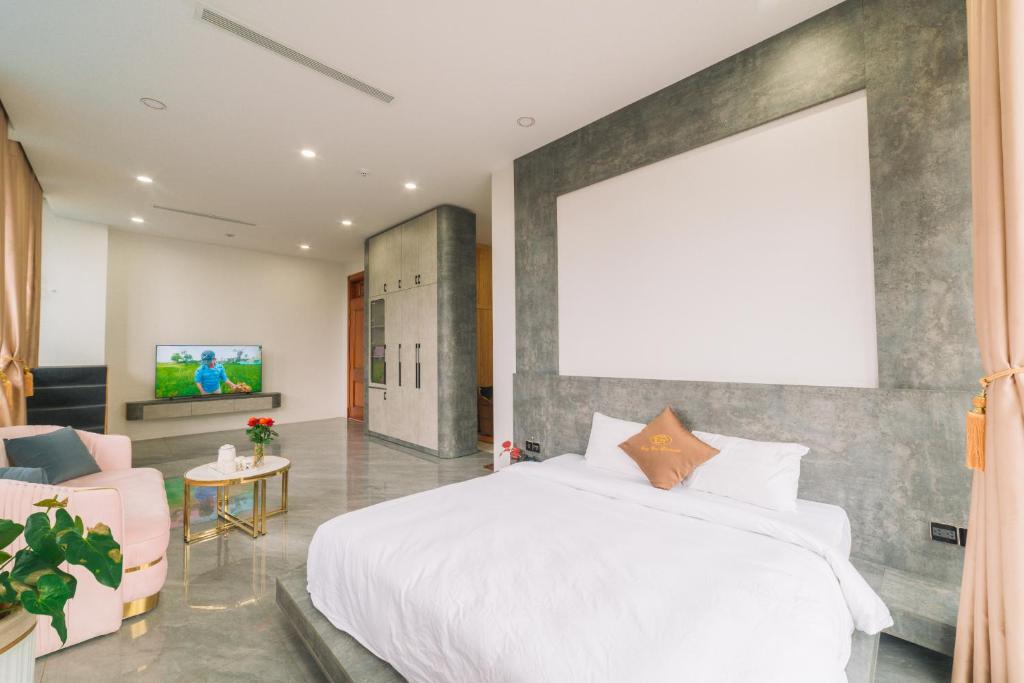 Quy Tai Premium Hotel - 5