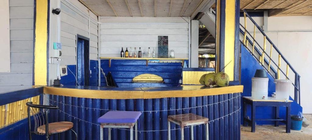 Lounge nebo bar v ubytování CocoHuts