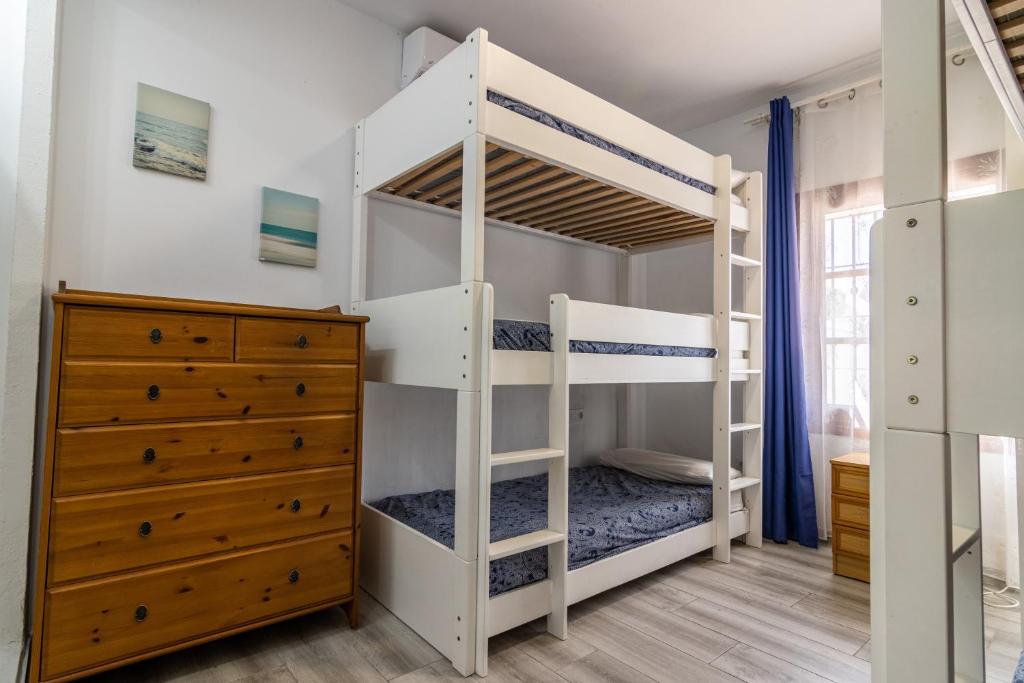 Postel nebo postele na pokoji v ubytování Parisito beach