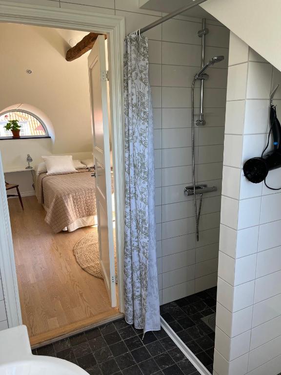 Koupelna v ubytování Svanbergs gästrum B&B