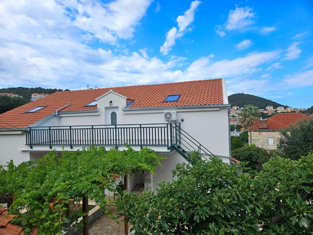 Nespecifikovaný výhled na hory nebo výhled na hory při pohledu z apartmánu