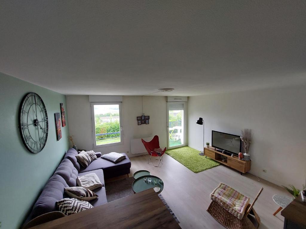 Rouen : Vue panoramique sur la seine avec parking - Appartement Avec Balcon