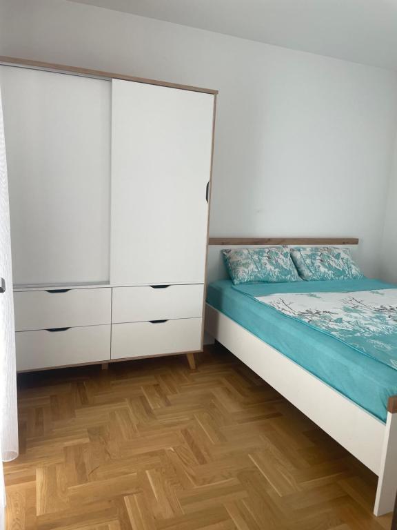 Postel nebo postele na pokoji v ubytování TiM LUX 3